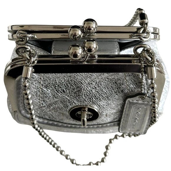 SOLD COACH 2008 Metallic Silver Leather Double Frame Kisslock Ball Chain - Picture 2 of 16
